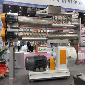 China Small Carbon Steel Pellet Machine Animal Feed Processing Machinery For Chicken factory