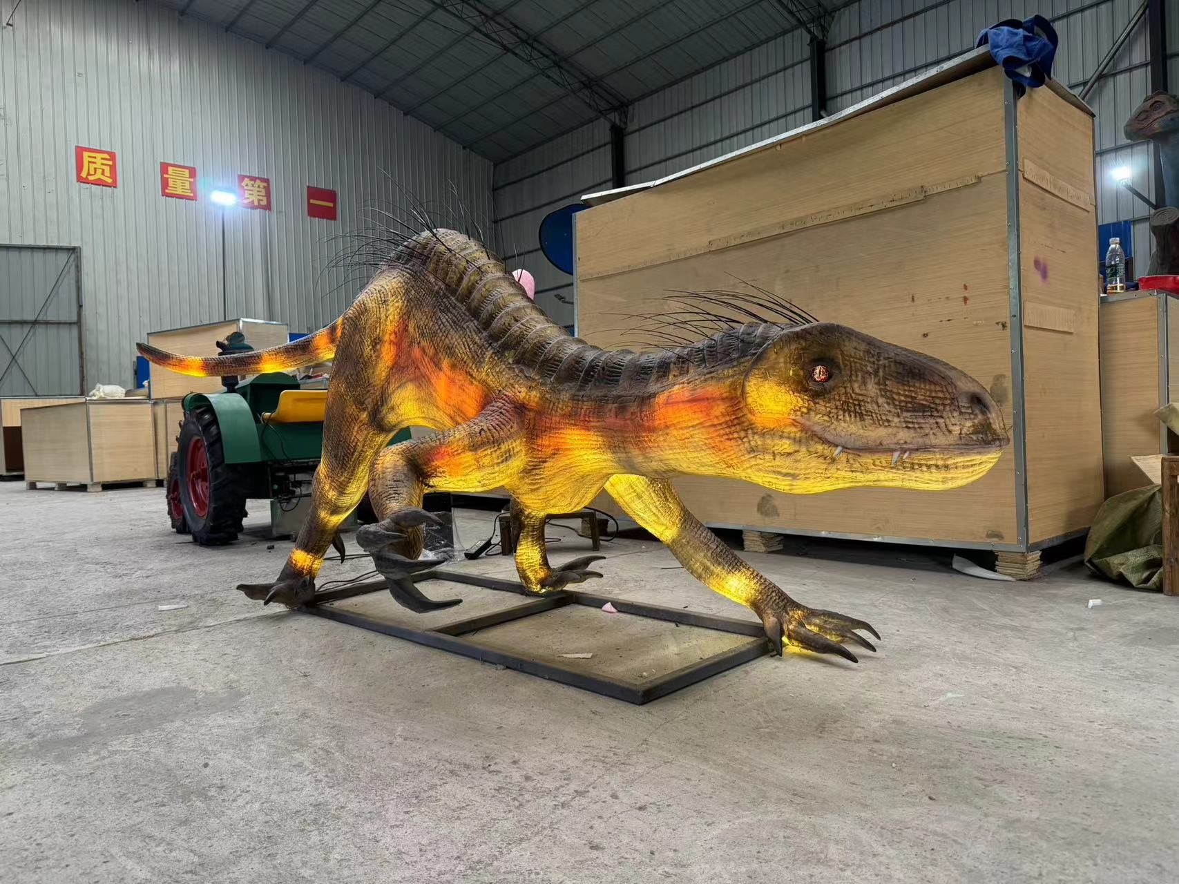Waterproof Theme Park Animatronic Dinosaur Glowing Lantern Dinosaur Indoraptor