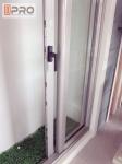 Durable Entrance Aluminum Folding Doors , Thermal Break Lowe Sound Insulation Bi