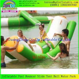 China Beat Sale Floating Inflatable Water Seesaw Teeter Totter For Water Games For Family factory