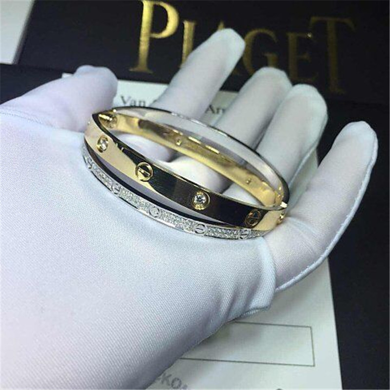 C love bracelet 18k gold white gold yellow gold rose gold diamond bracelet Jewelry factory in Shenzhen, China