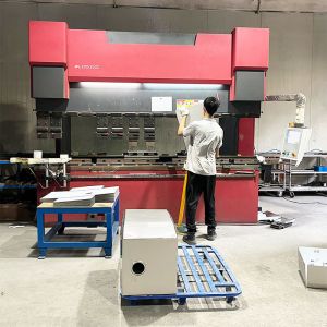 China 63T Extremely High Efficiency Stainless Steel Sheet Metal Bending Machine on sale
