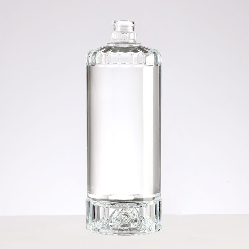 Hot Stamping Surface Handling Glass Skull Bottle with Stopper 700ml 750ml Transparent