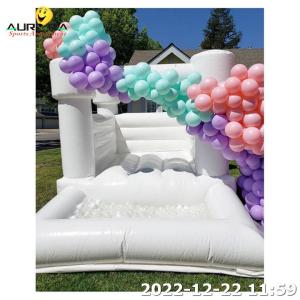 China Inflatable Balloon Bounce House Wedding White Bounce House 8x8 With Ball Pit factory