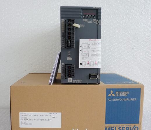 MR-JE-200A Mitsubishi JE Series 2KW Servo MR-JE AC servo drive 3-phase 200 VAC to 240 VAC Original adn New