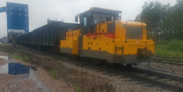 HTRR118 dual purpose tractor is suitable for railway station section and special