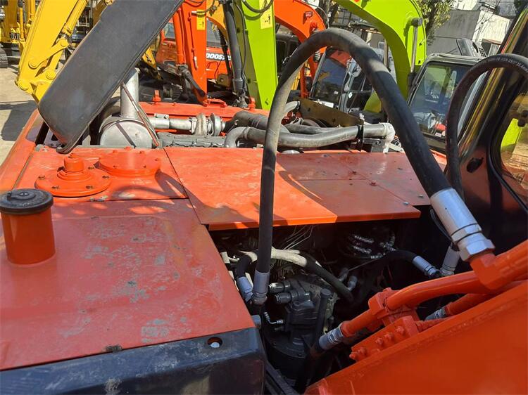 110KW Hydraulic Valve Original Hitachi ZX200 Excavator In Shanghai