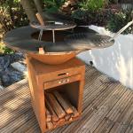 Rusted Steel BBQ Grill With Removable Ash Catcher For Wood / Charcoal Fuel
