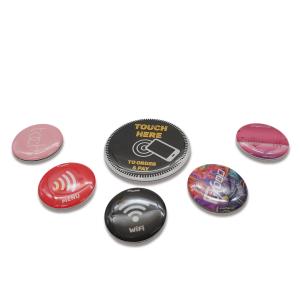 China PET Substrate RFID On Metal Tag 30mm Epoxy Anti Metal NFC Tags factory