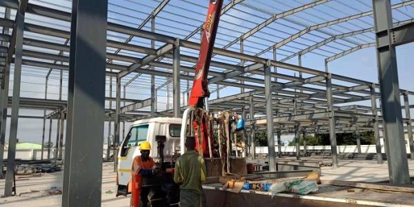 Welded H Section Steel Portal Frame Building , Seismic Grade 10 Metal Frame