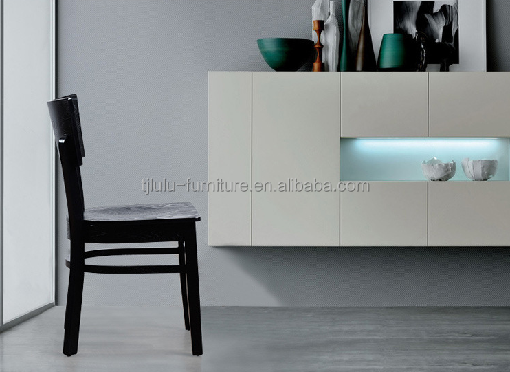 Full Solid Wood Chair in Nordic Modern Style for Restaurant Dining and Family Leisure