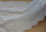 Chemical Vintage Eyelet 100% Cotton Lace Fabric For Lady Shirt And Suit Anti