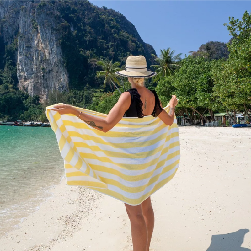 600gsm 100% Cotton Fiber Fabric Soft Beach Towel for Luxury Pool and Spa Use