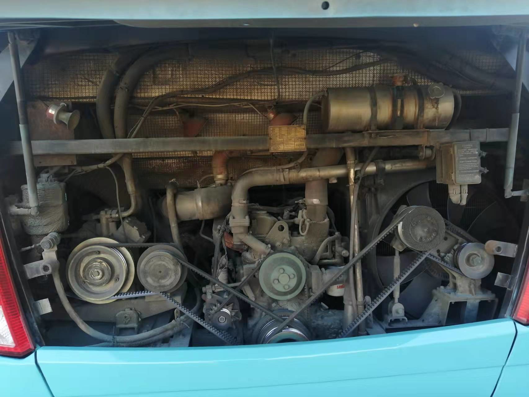 2014 Year 60 Seats Used Yutong Bus Zk6110 Diesel Engine Used Coach Bus For Passanger Bus Luxury