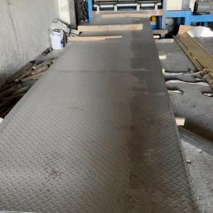 China 201 304 316L Anti Slip Checkered Plate Stainless Steel Thickness 0.5 - 8.0mm factory