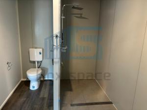 China Prefabricated Rental Container Homes Movable Workshop Office 20ft Eco House factory