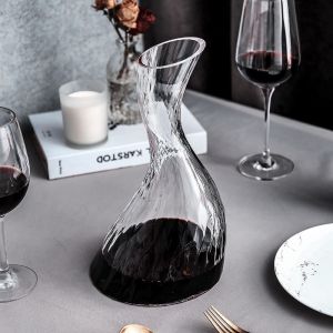 Customized Handmade Glass Liquor Decanters , Lightweght Red Wine Aerator