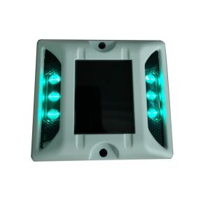 China Mono Crystalline Road Marking Studs 2V 250MA 800m Visual factory