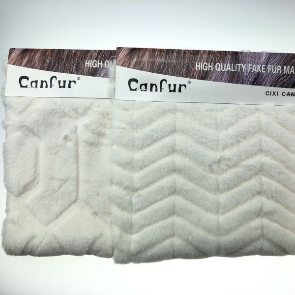 China Printed Cut Rabbit Fur Plush 1000 Meters 15-25 Days Delivery 58/60" Width from CANFUR CN factory