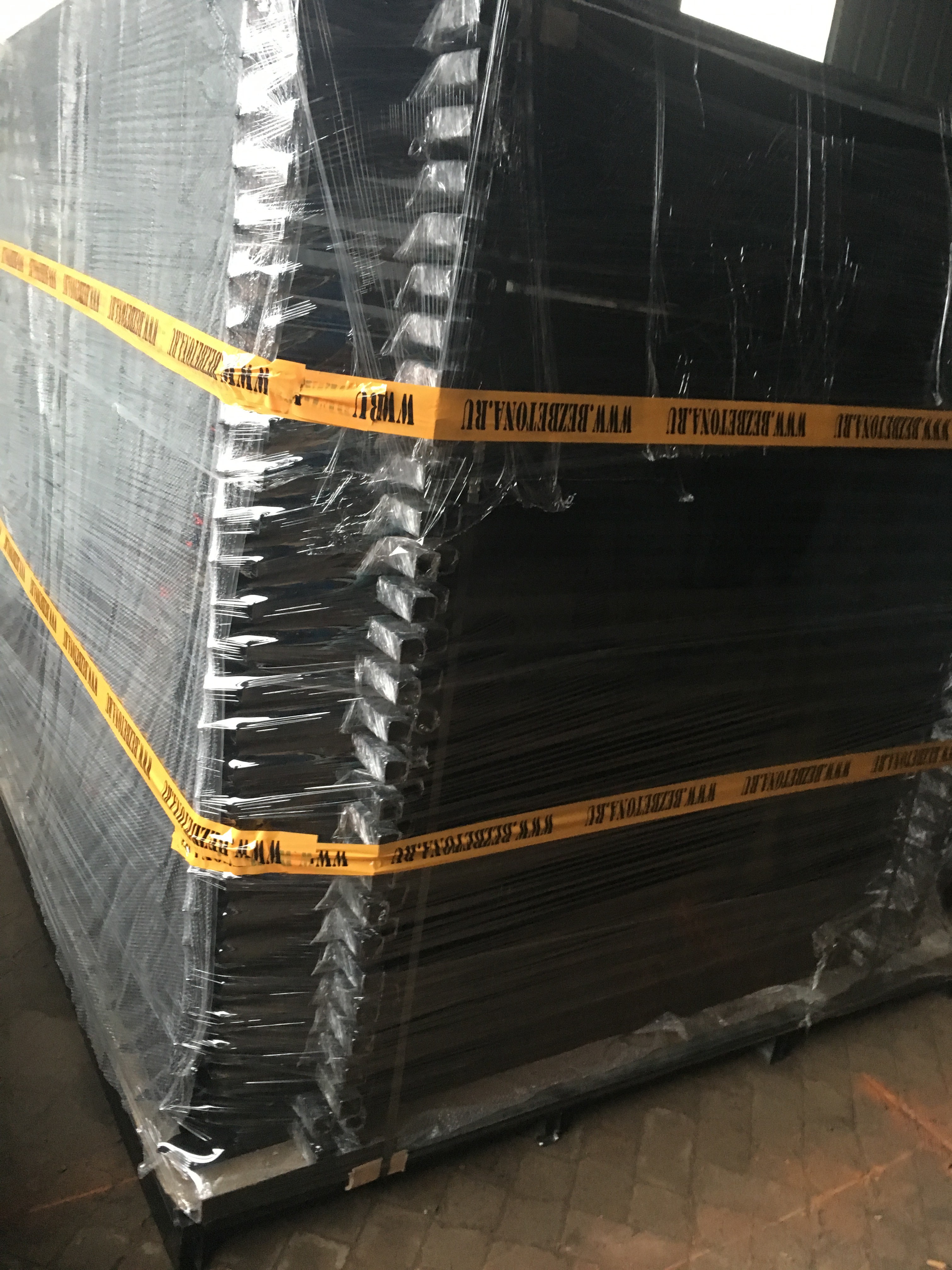 Steel Spear Top Garrison Fence For Sale Brisbane