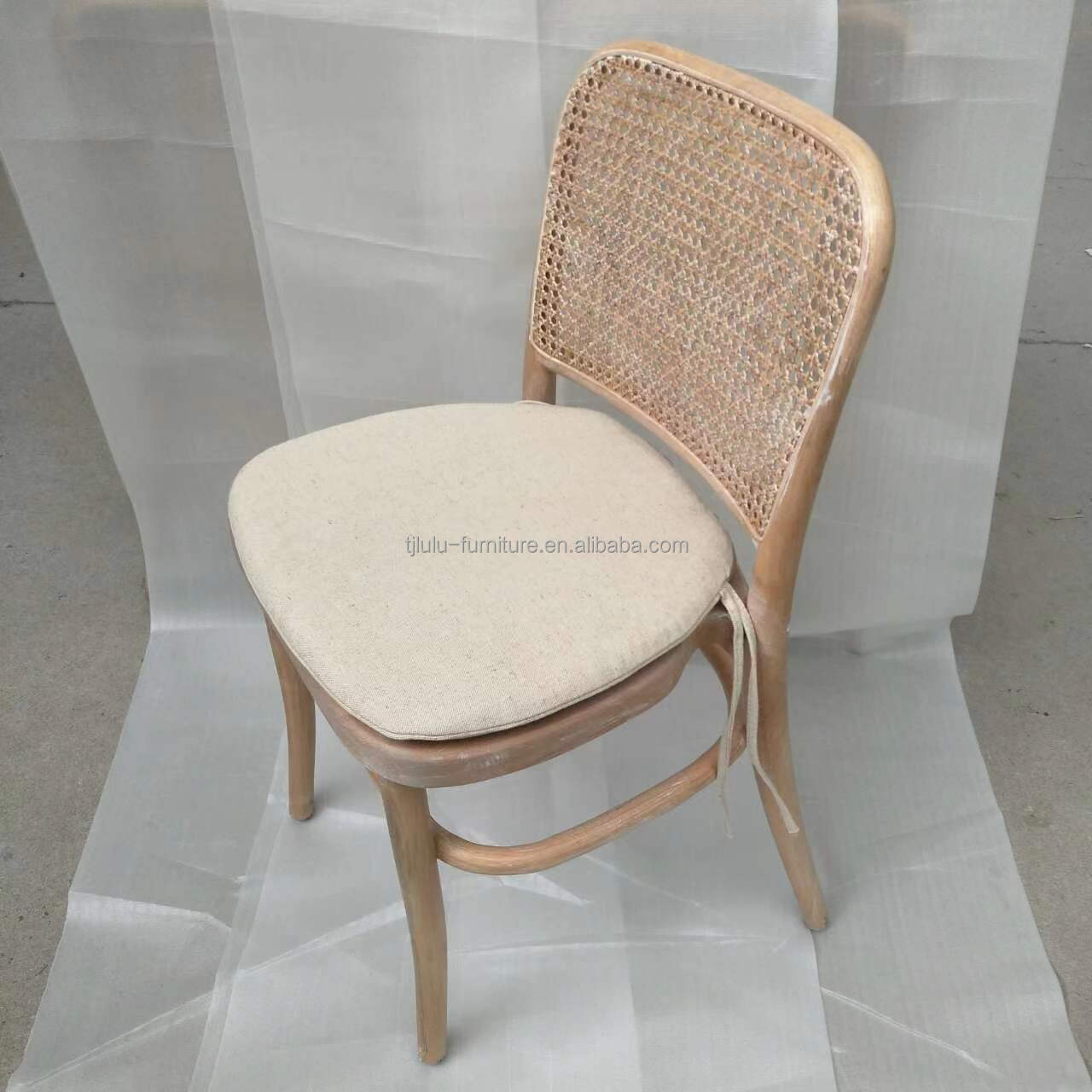 Dining Chair Modern Rattan Frame Banquet Chair for Events W45cm*D51cm*H83cm