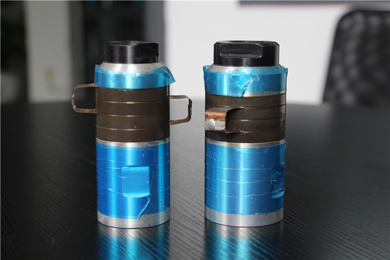 Black Ceramics Ultrasound Welding Transducer , Power 1500w 20khz Ultrasonic Transducer PZT4