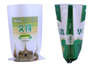 China Double Stitched PP 10Kg Pet Feed Bag , Animal Feed Bag With Bopp Film factory