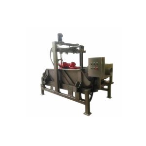 China Two Motion Rectangular Vibrating Screen Machine For Paper Making Paper Pulp factory