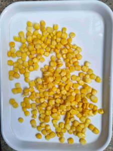 China Water Added Sweet Corn in Can Variety Super Sweet factory