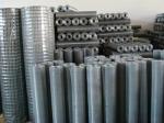 Hot Dipped Galvanized Green Pvc Coated Steel Welded Wire Rolled Fencing 14 Gauge