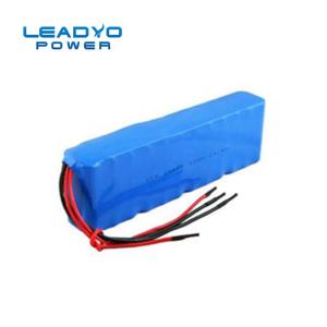 China Smart Custom 32V 10Ah 15Ah 18Ah Rechargeable Lithium LiFePO4 Battery Packs For Electric Scooter ,Ebike Applications factory