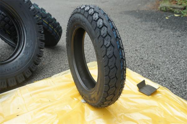 Natural Rubber OEM Motorcycle Scooter Tire 3.00-10 J604 6PR Tubeless Moped