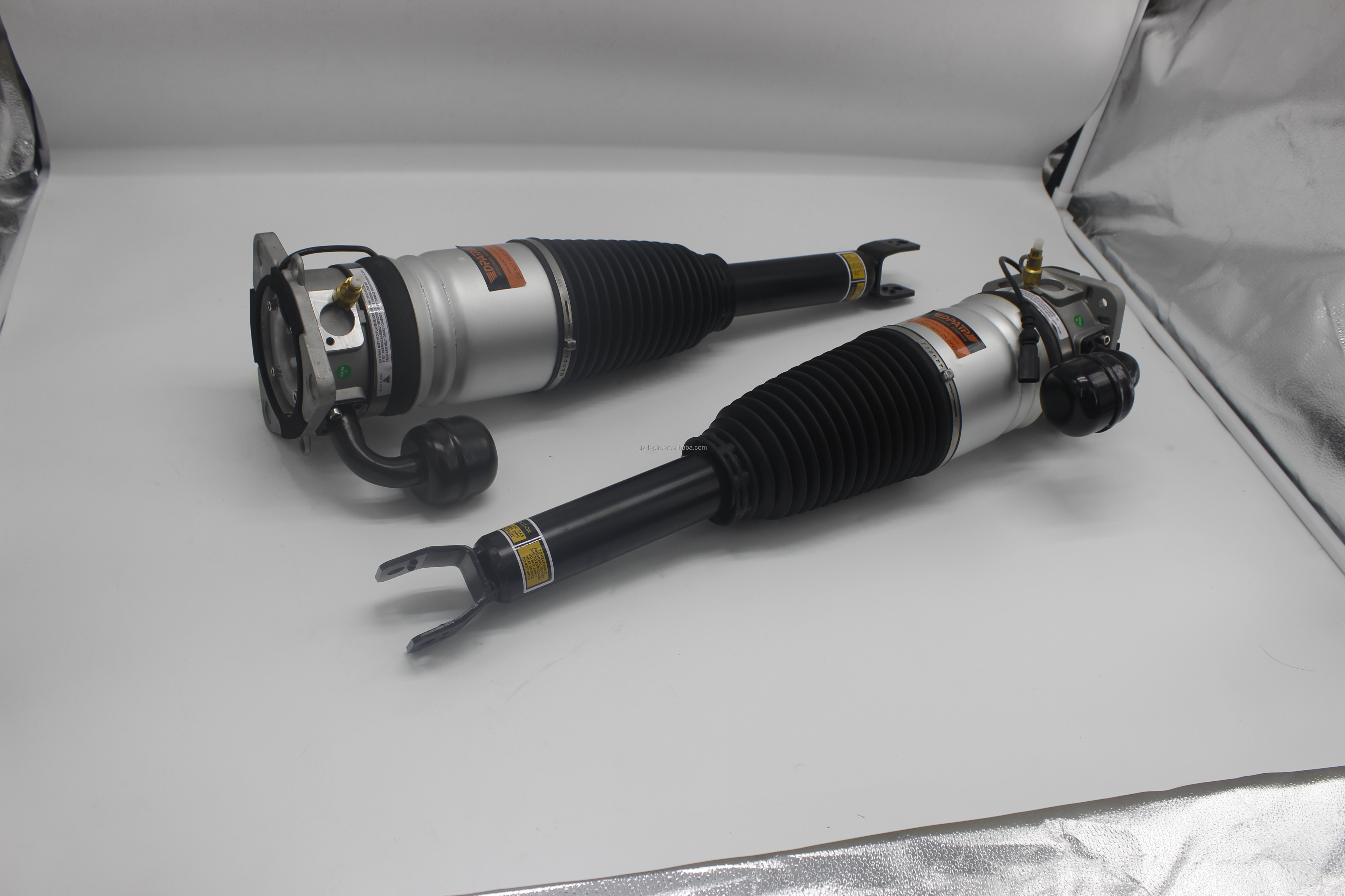 OE Standard Air Suspension Shock Absorber 3W5616001 3W5616002 for Bentley Gallop Continental GT