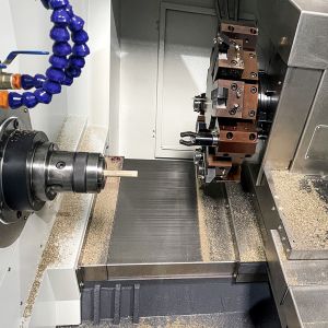 Versatility Syntec CNC Turning And Milling Machine Hydraulic Chuck Fixture