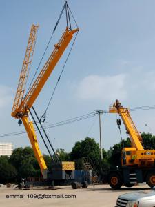 China Mobile 1T Mini Self Erecting Tower Crane Mobile Type Cheap Price For Sale factory