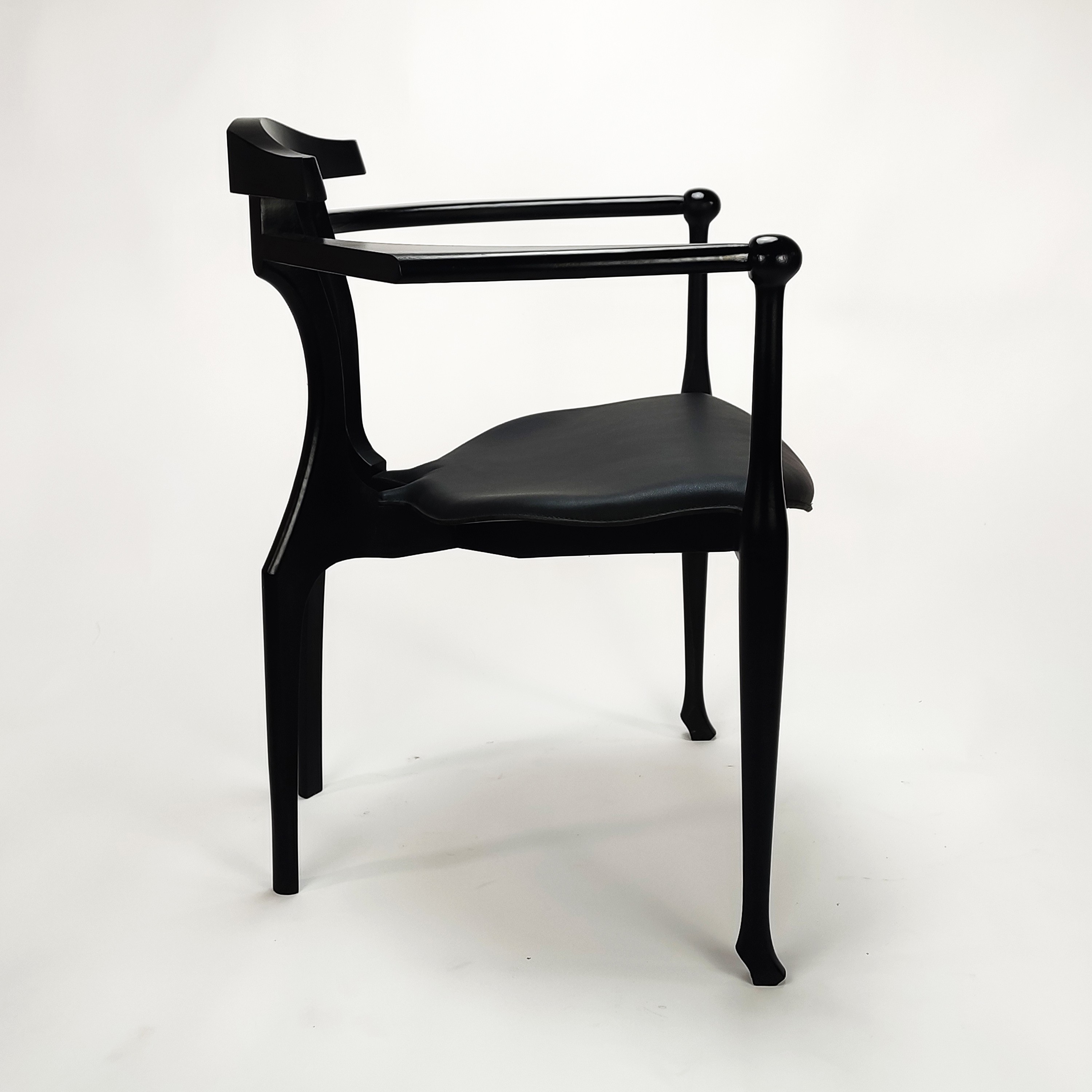 Italian Style Minimalist Hotel Restaurant Furniture Genuine Leather Solid Wood Dining Chair