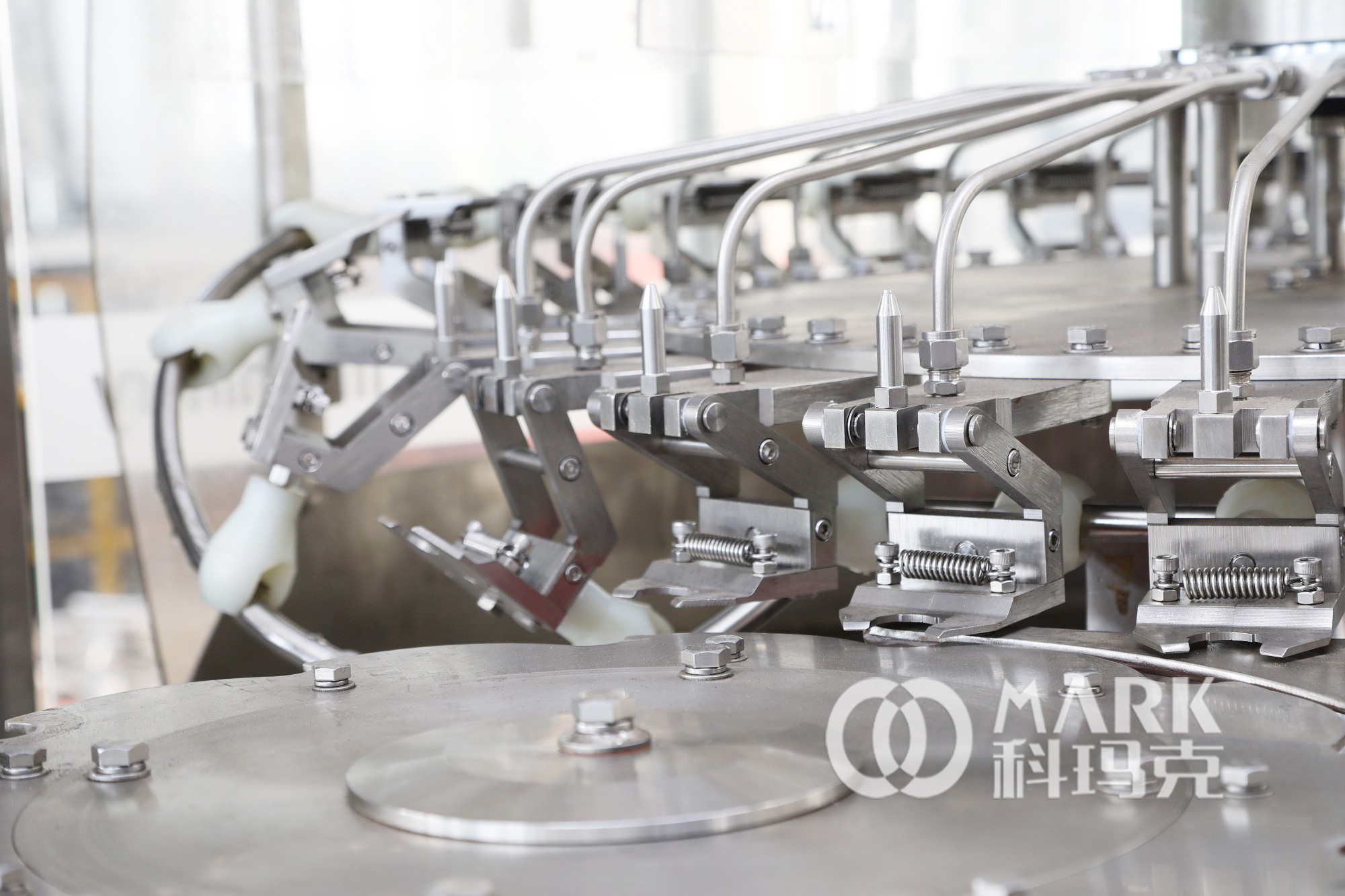 Complete Plastic Bottles Drinking Water Production Line 3 in 1 Filling Machine for Mineral Water Plant