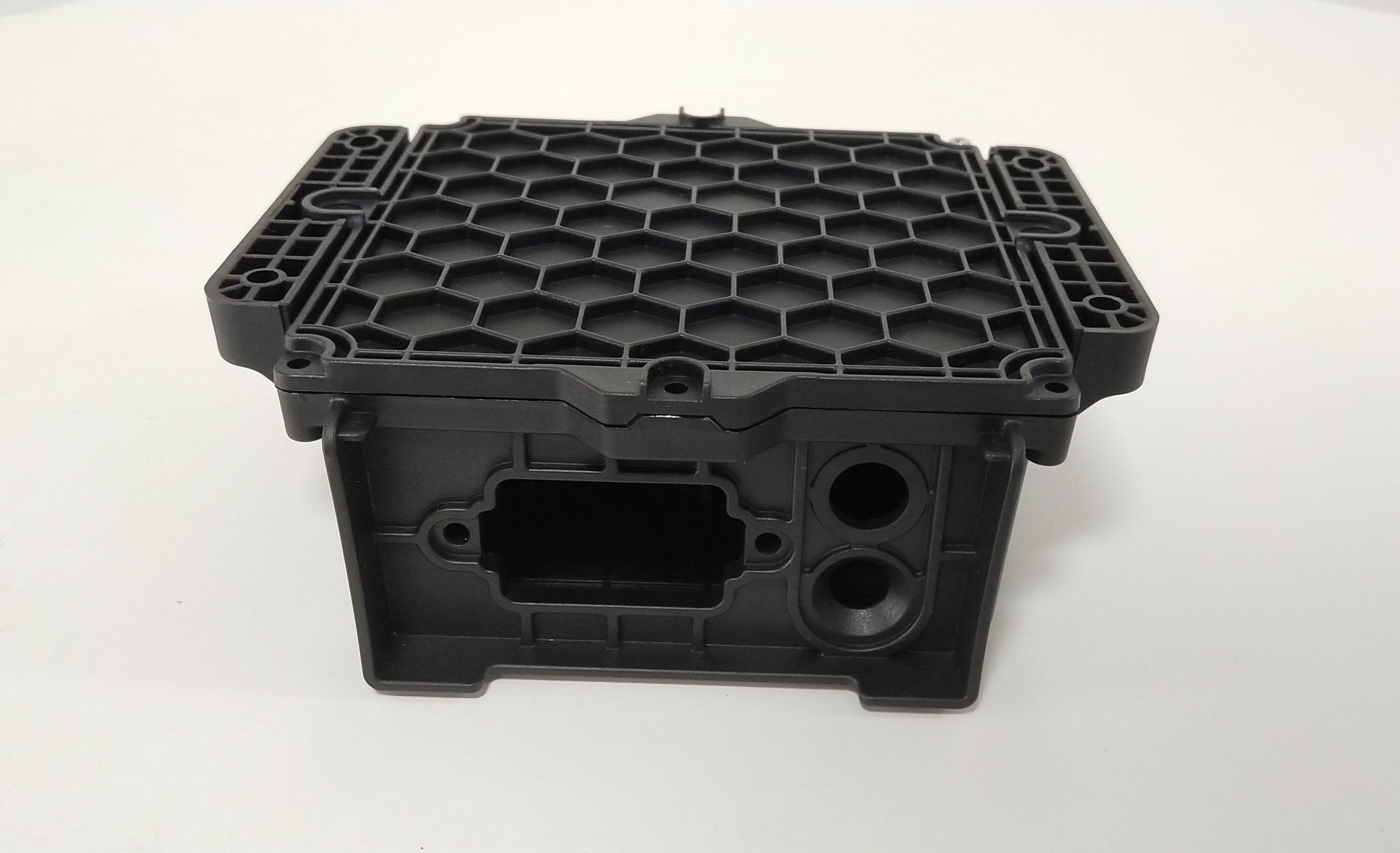 LUPOX GP2156F HQPL000203 Custom Plastic Molded Parts Oil Injection