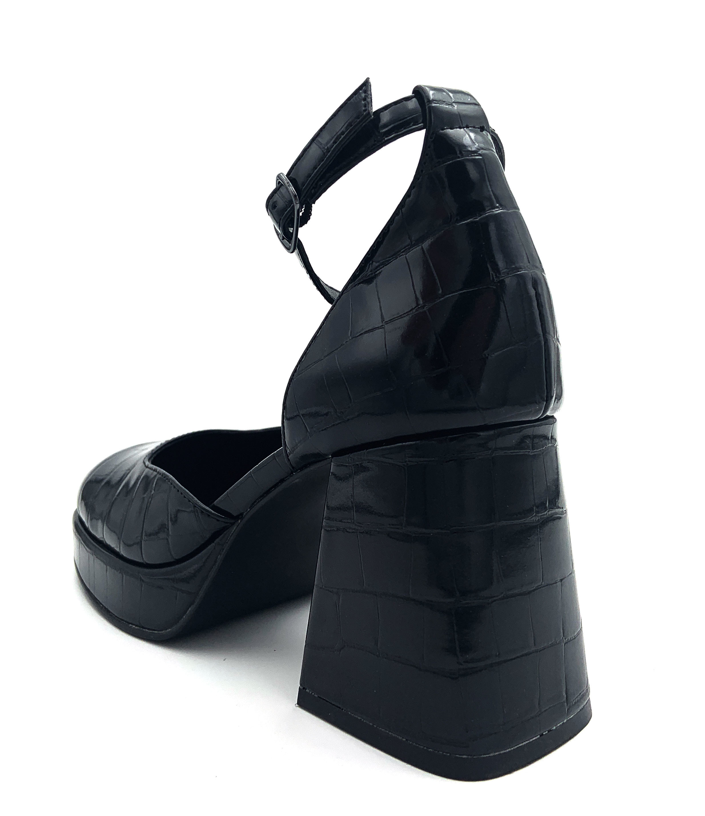 Fashionable Women Black Heels Slip On Type For Party Cocktail