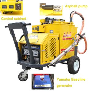 China Asphalt Road Sealing Machines For Repairing Cracks factory