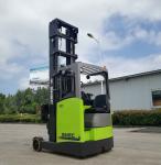 Convenient Monta Cargas Li-ion Battery Electric Reach Truck with Battery Charger