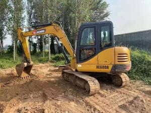 China XCMG Mid Range Excavator At A Competitive Price , Great Functioning factory