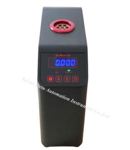 China 7.4kg Net Weight High Accuracy Portable Ice Point Dry Well Thermostat for Thermocouple Calibration factory