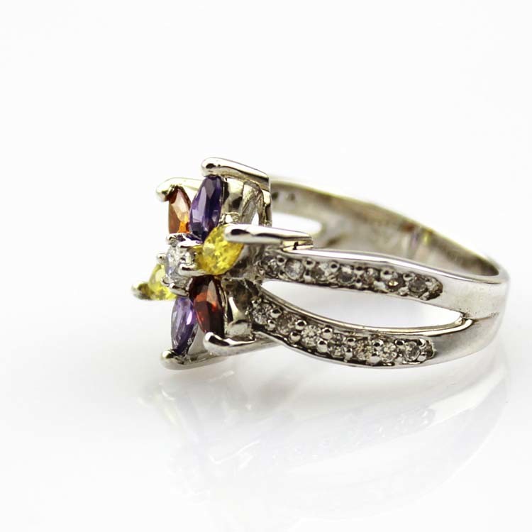Designer Jewelry Sterling Silver with Yellow Cubic Zircon Flower Gemstone Ring （R0012）