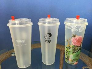 China Promotional Printed Plastic Beer Cups 425ml for Taking Away Or Picnic factory