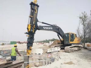 China Huitong Excavator Long Reach Boom Attachment Clamshell Telescopic Arm factory