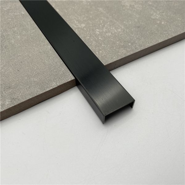 China 8mm 10mm 12.5mm Square Edge Brushed Silver External Tile Trim Corner (1 Pack) factory
