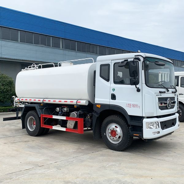 D9 LHD 4x2 12000 Liters Water Tanker Truck with Wheels and Diesel Fuel Type