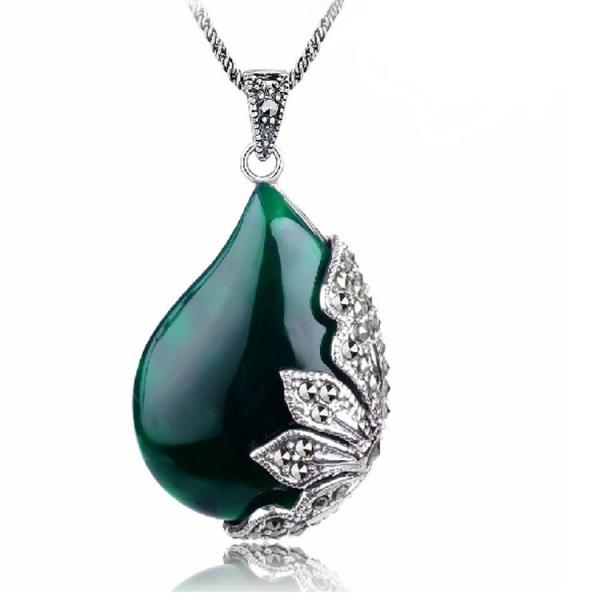 Vintage Jewelry 925 Silver Green Agate Marcasite Drop Pendant Necklace 18 Inches