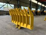 Q355B Excavator Rake Bucket For Land Clearing Hitachi 200 Cat 320 Komatsu 210